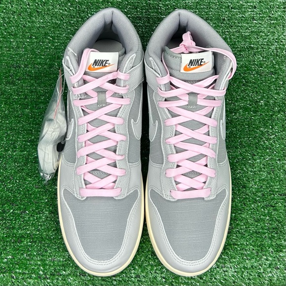 Nike Dunk High Shoes - Picture 8 of 9